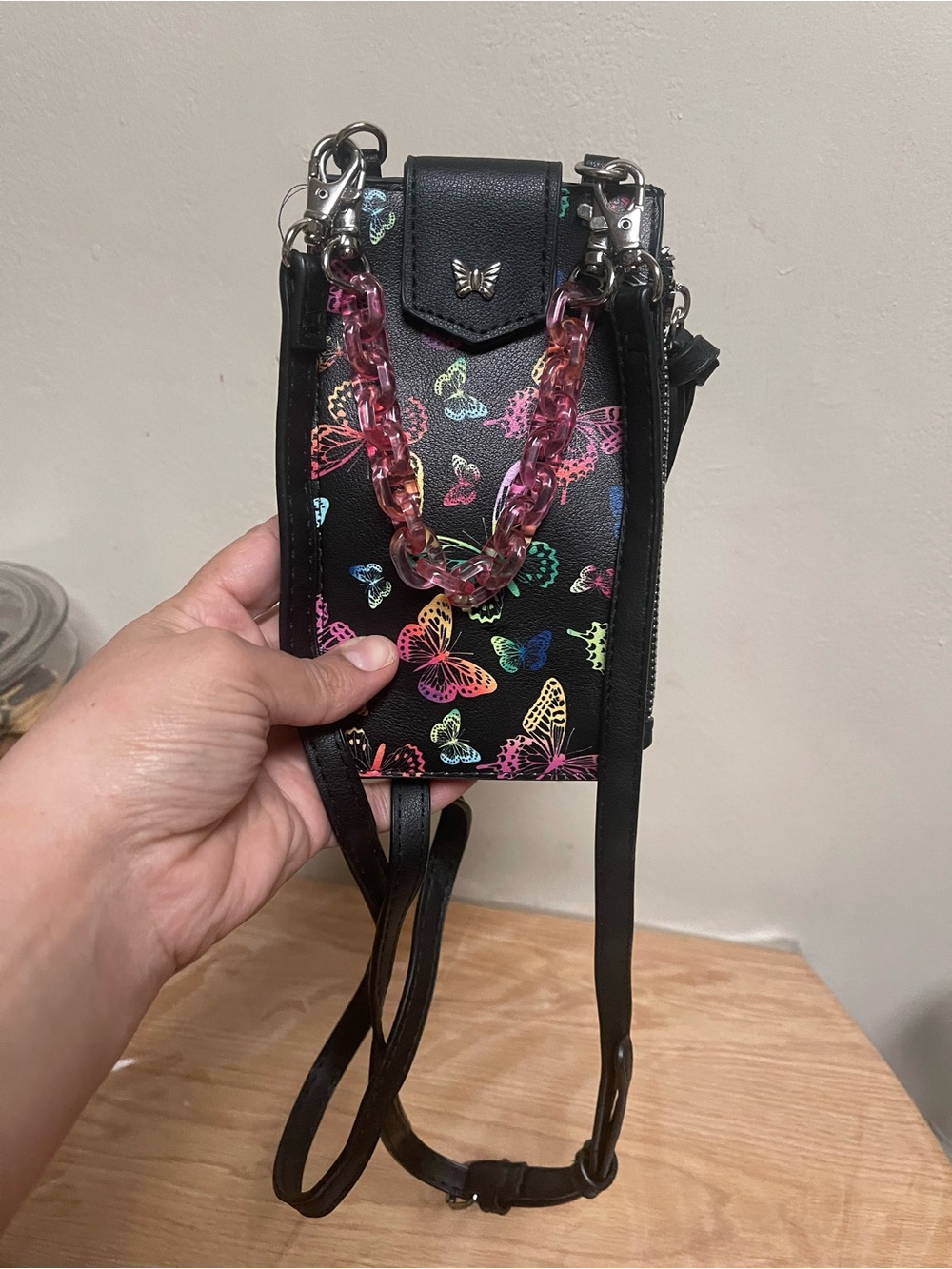 Butterfly Print Black Crossbody Phone Bag with Pink Chain - Picture 2 of 14